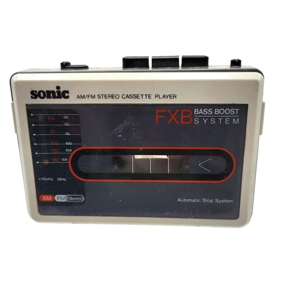 Vintage Sonic FXB Bass Boost Am/Fm Stereo Cassette Player - Picture 1 of 13